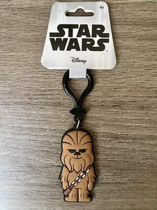 🚨ACHTUNG STAR WARS FANS🚨 CHEWBACCA Sammlerstück Gummi Schlüsselanhänger - Disney 2H - Bild 1 von 2