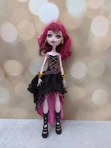 Muñeca Monster High Haunt The Casbah Draculaura 13 deseos muñeca 11" SKU 25 - Imagen 1 de 13