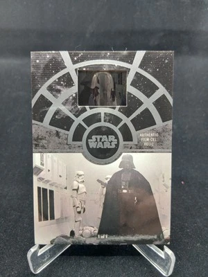 2017 Topps Star Wars 40th Anniversary Film Cel Relic FCC1- Card 1 Of 1 - Image 1 of 3