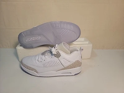 NIKE МУЖСКИЕ AIR JORDAN SPIZIKE НИЗКИЙ БЕЛЫЙ/НЕЙТРАЛЬНЫЙ СЕРЫЙ FQ1759-103 РАЗМЕР: 13 - Изображение 1 из 4