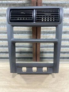 2003-04 Ford Mustang GT Cobra Dash Radio A/C Climate Heat Control Bezel OEM 863 - Picture 1 of 7