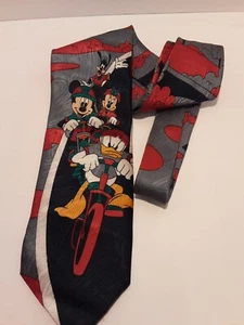 Mickey Unlimited Tie Cycling Theme - Picture 1 of 4
