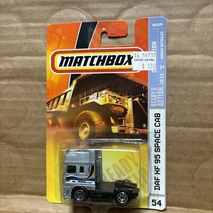 Matchbox #54 DAF XF95 XF 95 Space Cab - NEW SEALED - Picture 1 of 2