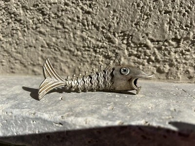 Abridor de botellas de pescado articulado vintage plata de ley estampado México Foto 1 de 4