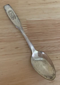 President John F Kennedy JFK Souvenir Spoon Oneida Ltd Silvermiths Silver Plate - Picture 1 of 3