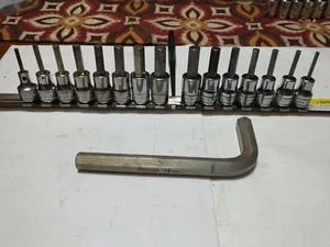SNAP ON 207EFAMY AWM12D. 3-12MM. 1/8"-3/8". 16 PIECES IN ALL. 3/8" DRIVE HEX SET - Picture 1 of 12