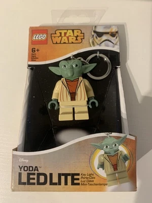 Disney Lego Star Wars - Yoda LED Lite-  Keyring Torch Keychain Light - New - Image 1 of 4