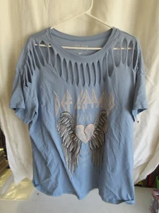 THE VINYL ICONS - DEF  LEPPARD LIGHT BLUE TOP SIZE 1 - Picture 1 of 6