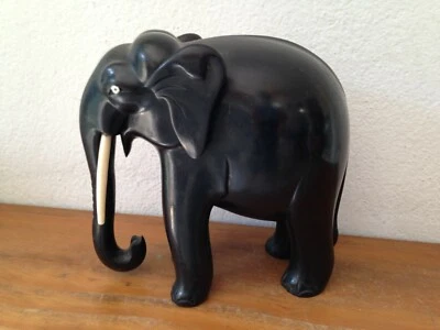 superbe statue animalière éléphant en bois ébéne / très belle pièce  - Photo 1/4
