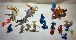VINTAGE Model Railroad Accessories / Figurines – Lot of 25, Police, Firefighter+