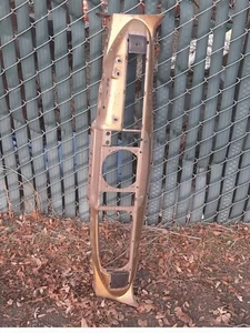 Plymouth Special Deluxe 1946-47 parte de jaula de tablero  - Imagen 1 de 12