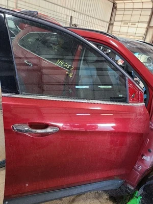 2015 2016 2017 2018 2019 HYUNDAI SANTA FE Passenger Right Front Door LWB  RED - Изображение 1 из 4