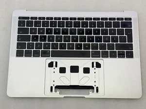 TOP CASE APPLE MACBOOK PRO A1708 QWERTY SUEDE GRADE A SILVER - Photo 1/2