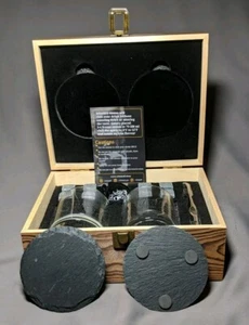 Whiskoff 1918 Scatola in legno per whisky - aperta mai usata con sottobicchieri e cubi in pietra - Foto 1 di 9