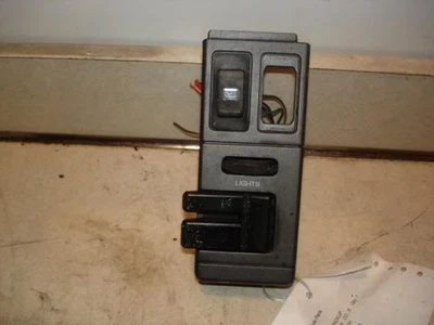 Interruptor de faro de tablero SONOMA 1991 36986 Foto 1 de 4