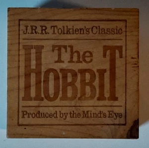The Hobbit 6 Audio Cassettes Wooden Box Set Minds Eye Audiobook - Foto 1 di 4