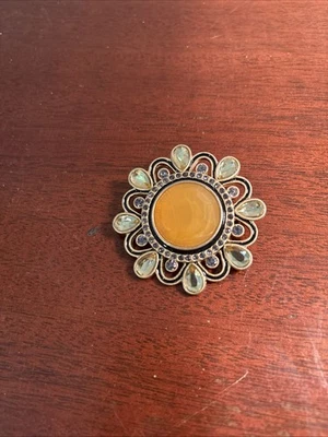 Broche Lia Sophia Pin Dorado Faceta Amarilla Centro Piedra Cristales Estilo Victoriano Foto 1 de 4