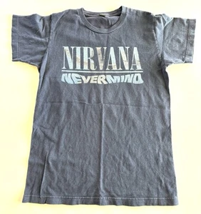 Authentic Nirvana Nevermind T-Shirt Sz Small. Excellent Condition.  - Picture 1 of 4