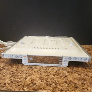 GE Slim Spacemaker Under Cabinet AM/FM Radio CD Player Model 7-5295 Radio Works - Picture 1 of 12