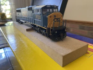 HO Scale Athearn Genesis CSX SD60I 8722 DCC Ready - Picture 1 of 5