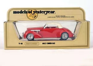 MATCHBOX Y-18 LESNEY 1978 1:35 1/35 , 1937 CORD 812 - RED / WHITE ORIGINAL BOXED - Picture 1 of 1