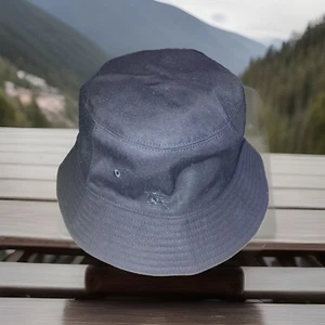 Authentic Burberry bucket hat Size M, Excellent Condition! - Picture 1 of 11