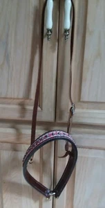 Weaver Leather Vintage Paisley Noseband with Pink Overlay - Picture 1 of 3
