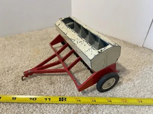 Vintage Ertl 1/16 diecast model international tractor trailer seeder? - Picture 1 of 6