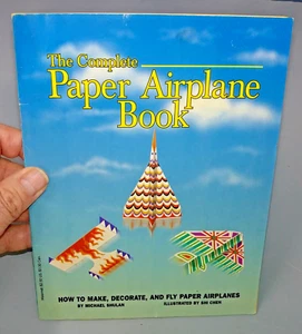 THE COMPLETE PAPER AIRPLANE BOOK by Michael Shulan 1995 First Printing - Imagen 1 de 7