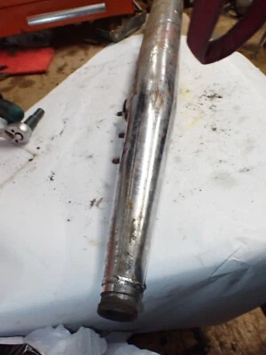 Silenciador Yamaha RD 200  Foto 1 de 4