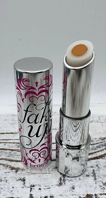 BENEFICIO ~ CORRECTOR DE CONTROL DE PLIEGUES HIDRATANTE FALSO - PROFUNDO #3 - SIN CAJA - 0,12 OZ Foto 1 de 3