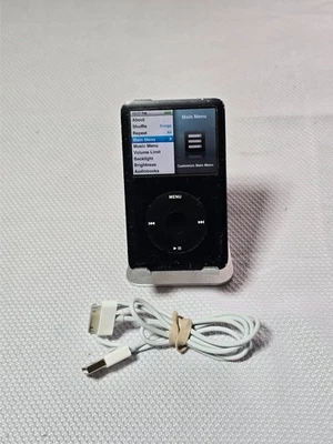 Apple iPod classic 6th Generation Black (80 GB) 12287 Songs Loaded - Image 1 of 3