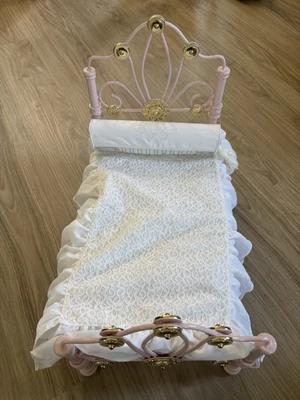 Rebecca’s Bed and Bedding American Girl Pink Metal Retired Original Rebecca Set - Image 1 of 4