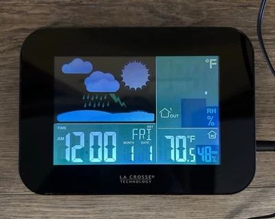 La Crosse Technology Weather Station and clock M84292 - Image 1 of 4