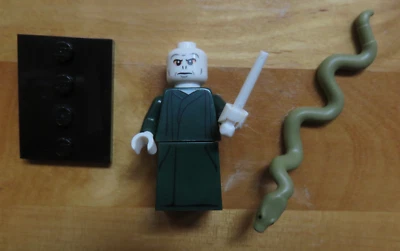LEGO® 71022 Harry Potter™Fantastic Beasts™ Nr. 9 Lord Voldemort - Bild 1 von 4