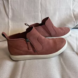 Ecco Womens Coral Slip On Side Zip Nubuck Leather Round Toe Sneaker Size EU 39 - Picture 1 of 7
