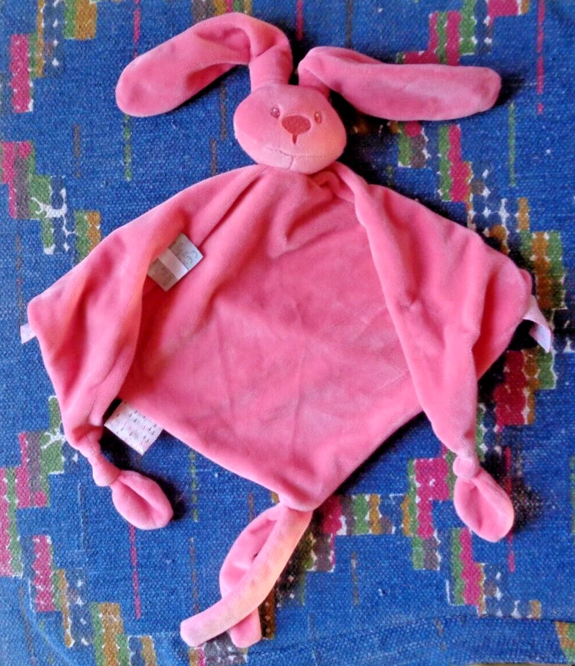 XP/  DOUDOU PLAT LAPIN LAPIDOU ROSE TRIANGLE NATTOU KOM 9 - Photo 1/1