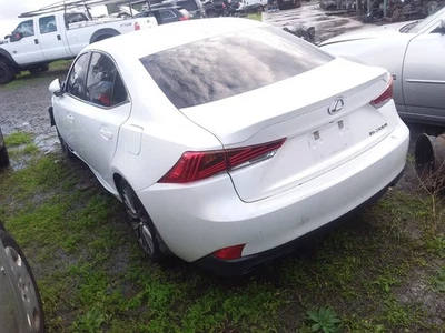 Conjunto de filtro de aire usado se adapta a: Lexus IS200T 2017 grado A Foto 1 de 4