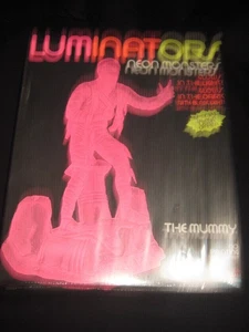 Universal Monsters MUMMY LUMINATORS MONOGRAM model kit sealed - Picture 1 of 4