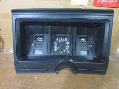 Cuadro de instrumentos velocímetro Ford E150 E250 75-91 51 k millas 1975-1991 Foto 1 de 3