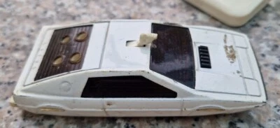 Corgi Lotus Esprit from Spy Who Loved Me James Bond 007, Gd Condition, Intact - Image 1 of 4