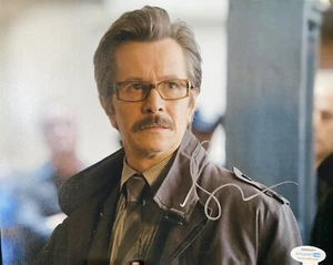 Autógrafo firmado ""Gordon"" de Gary Oldman ""Batman Dark Knight"" 10x8 foto ACOA - Imagen 1 de 1