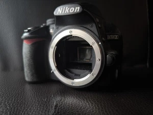 Nikon D D3100 Digital SLR Camera - Picture 1 of 3