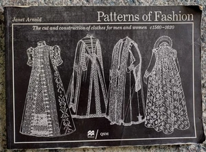 Patterns of Fashion 1560-1620 Janet Arnold - Picture 1 of 4