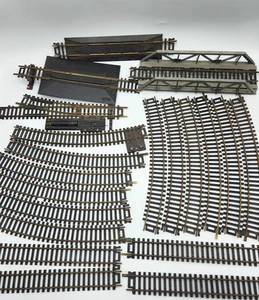 Atlas HO Scale Lot of (20) 6" Snap Track Brass/Nickel Good Condition - Picture 1 of 16