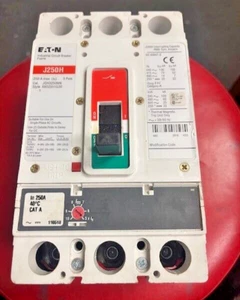 Eaton J250H (JGH3250NN) Circuit Breaker 250 Amp 3 Pole Style 69D2551G30 - Picture 1 of 10