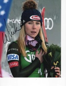 OLYMPIC GOLD MEDALIST MIKAELA SHIFFRIN SIGNED NATIONAL ANTHEM 8X10 - Picture 1 of 1