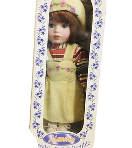 MEMORIES PORZELLAN PUPPE VINTAGE SAMMLERSTÜCK Puppen mit Originalkarton und Zertifikat - Bild 1 von 11