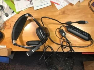 Plantronics .Audio 995 Black Headband Headsets - Picture 1 of 5