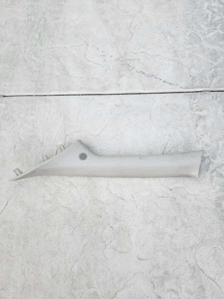 2013-2018 NISSAN SENTRA PARA-BRISA MOTORISTA ESQUERDO INTERIOR UM ACABAMENTO DE PILAR FABRICANTE DE EQUIPAMENTO ORIGINAL 197111 - Imagem 1 de 2